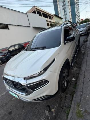 FIAT TORO 2.0 16V TURBO DIESEL VOLCANO 4WD AT9